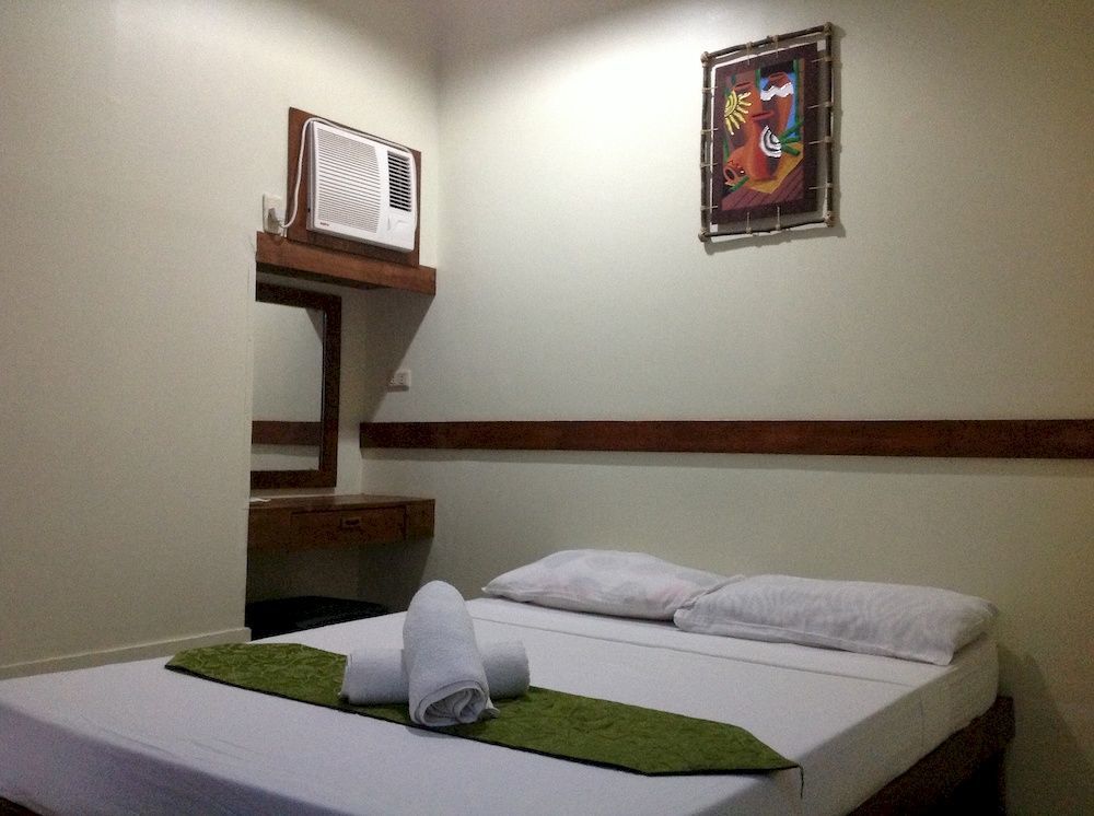 Qm Pension House Tagbilaran-stad Buitenkant foto
