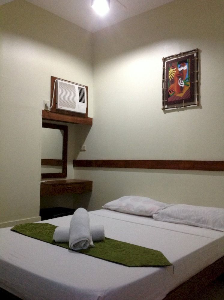 Qm Pension House Tagbilaran-stad Buitenkant foto