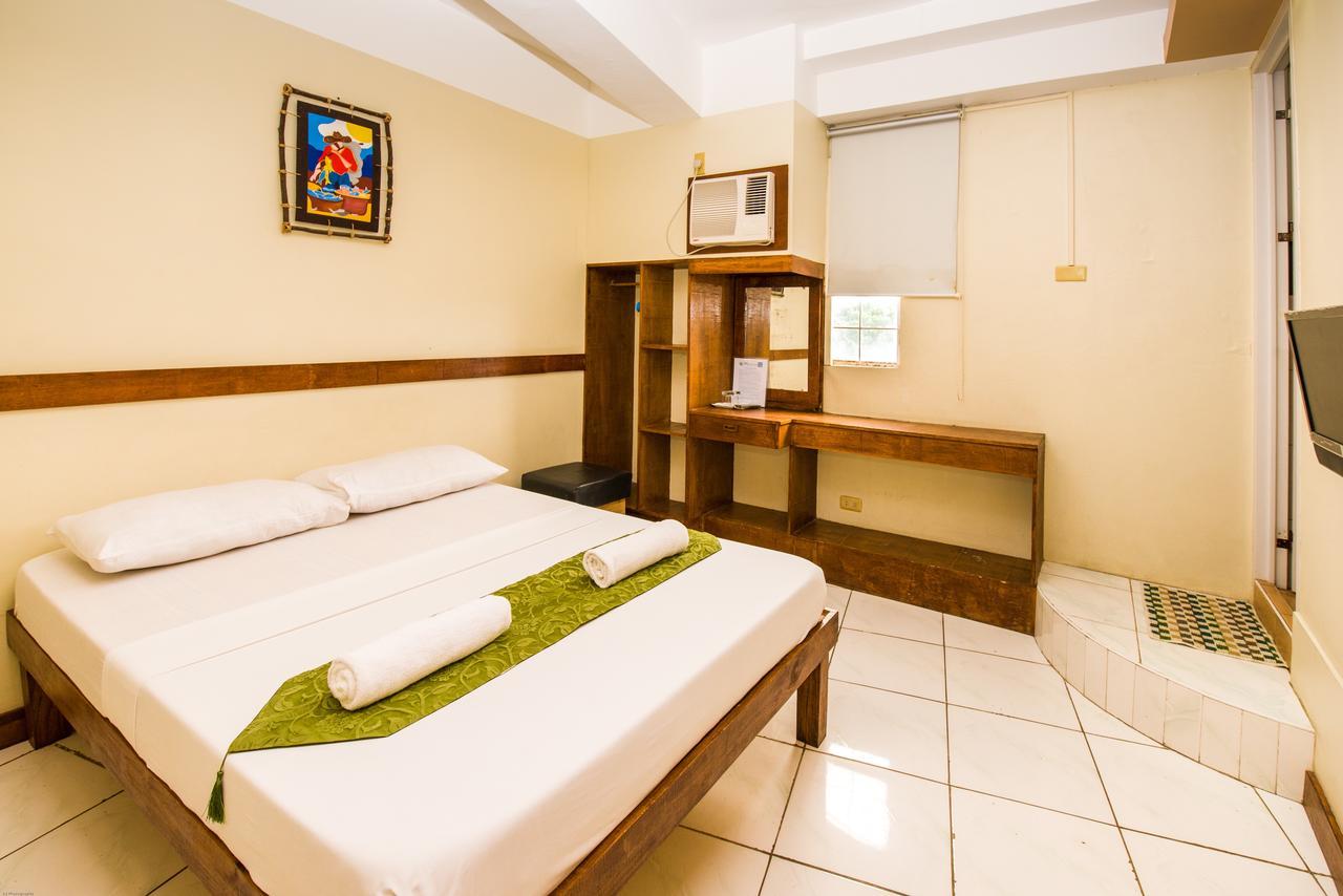 Qm Pension House Tagbilaran-stad Buitenkant foto