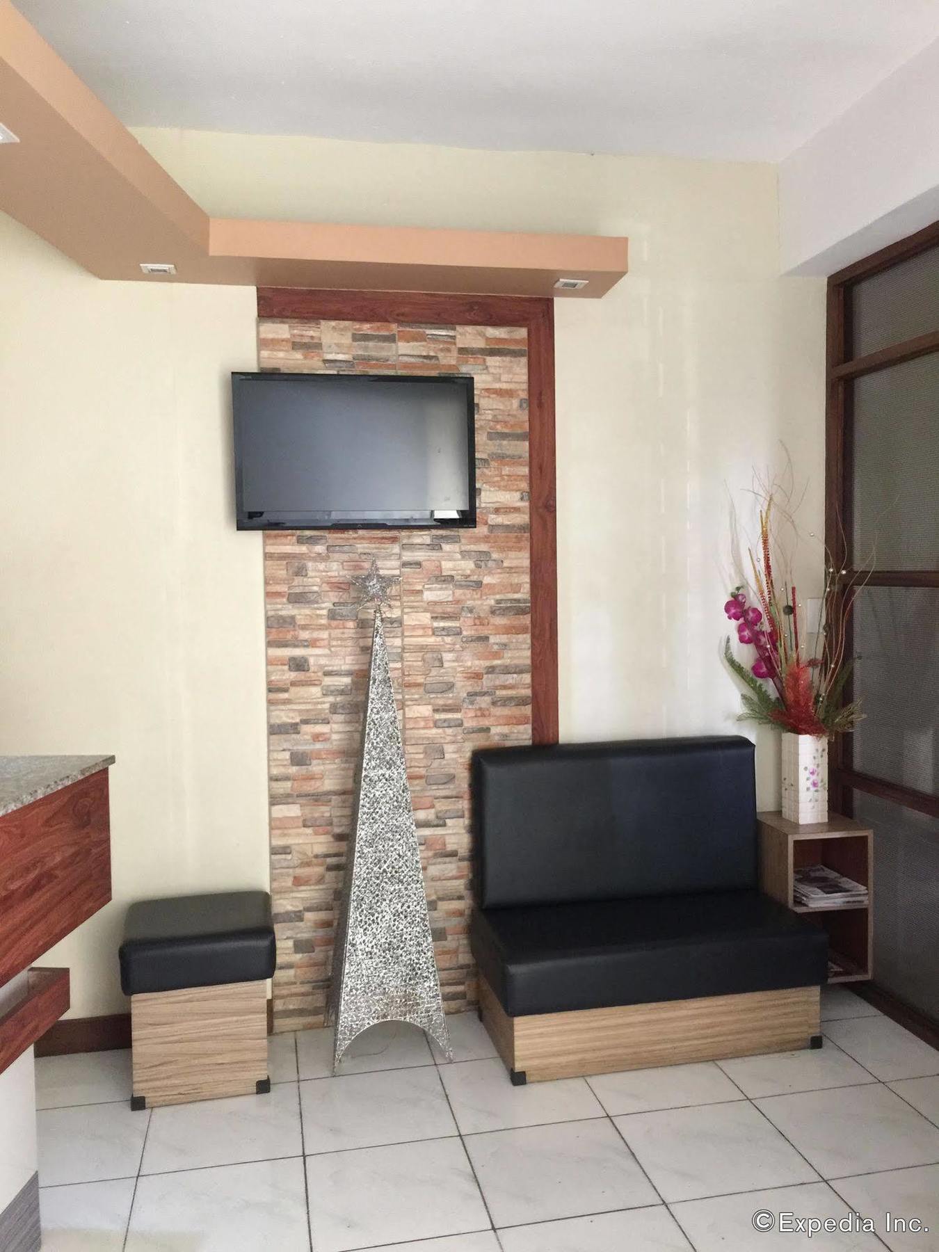 Qm Pension House Tagbilaran-stad Buitenkant foto