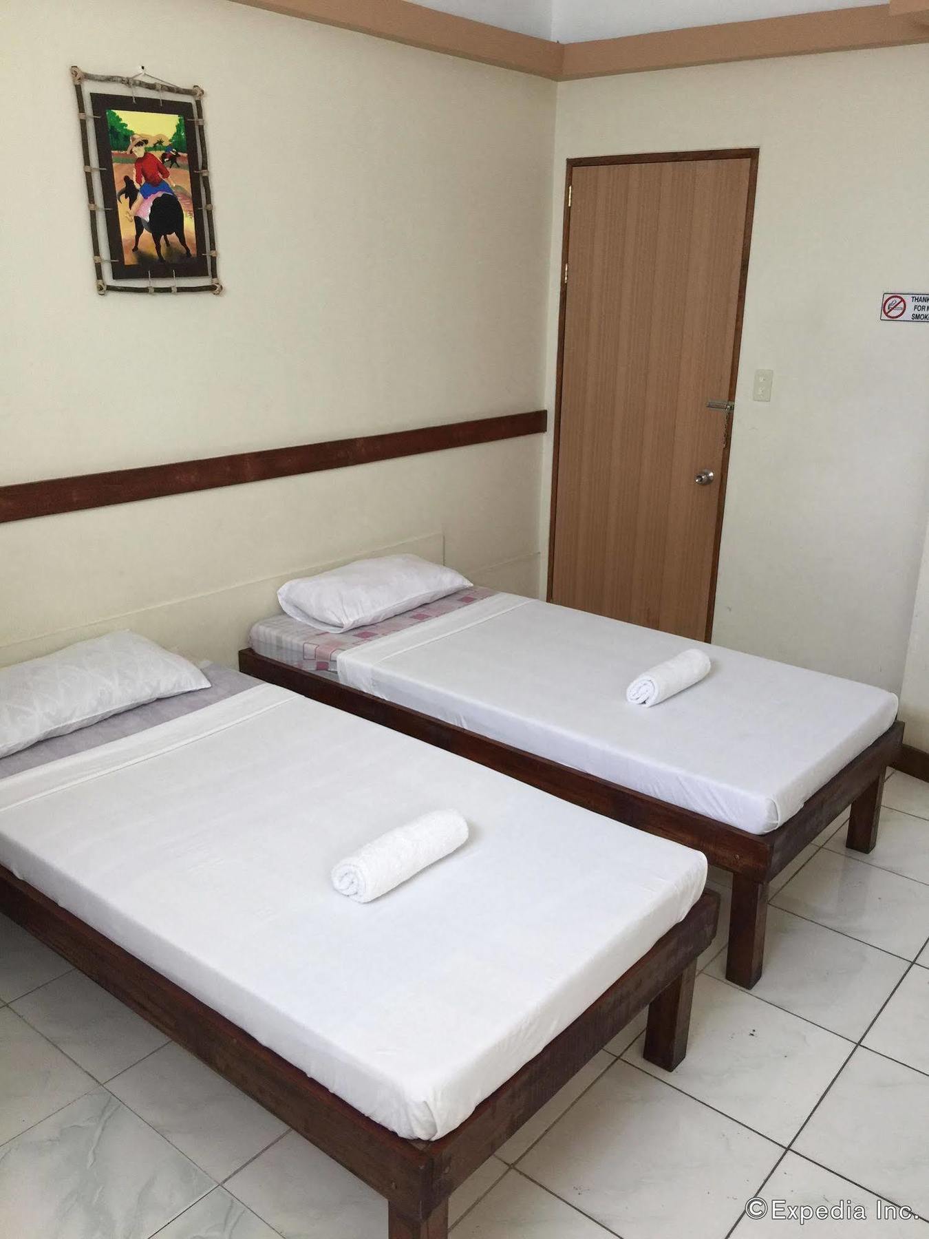 Qm Pension House Tagbilaran-stad Buitenkant foto