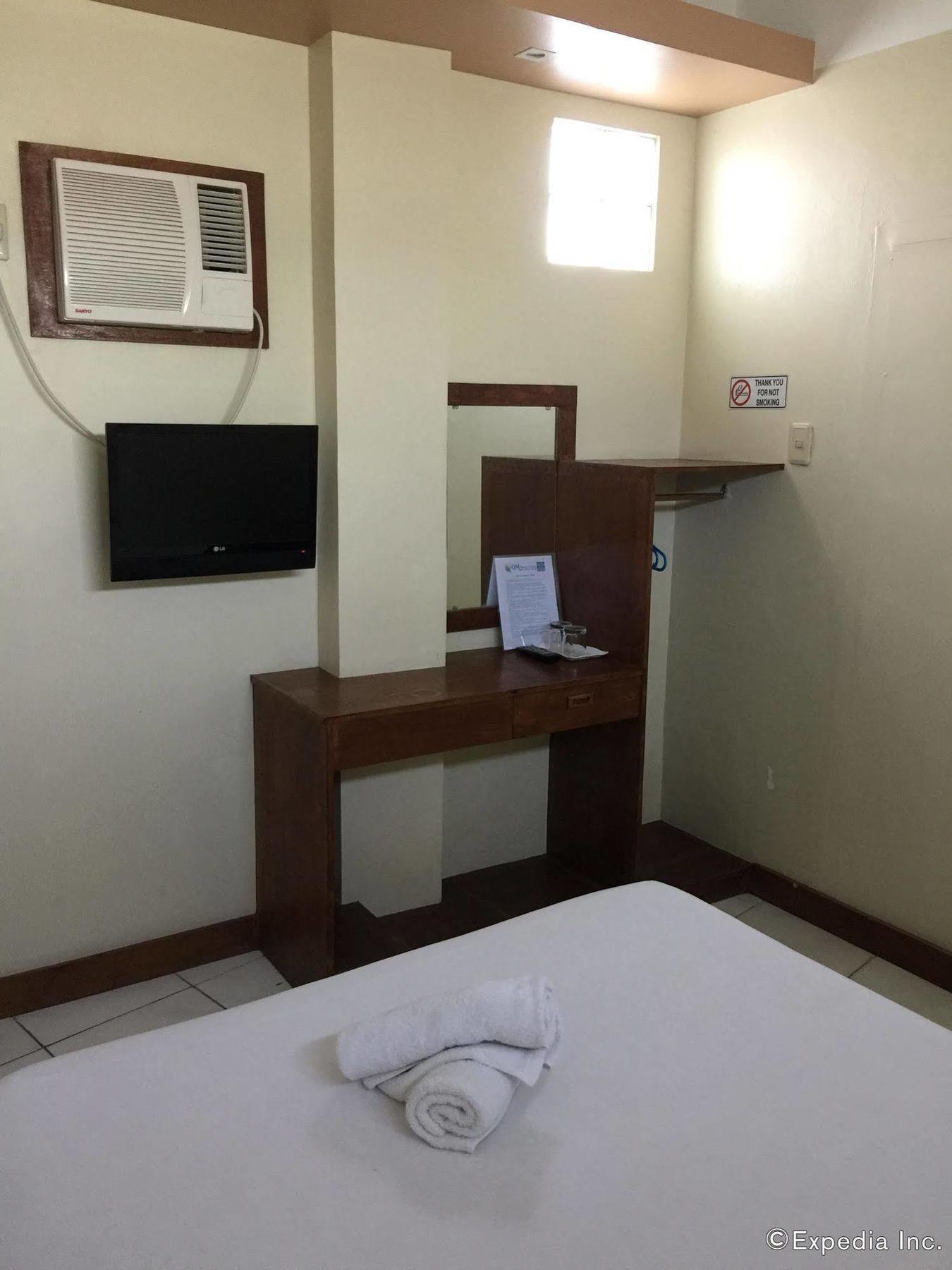 Qm Pension House Tagbilaran-stad Buitenkant foto